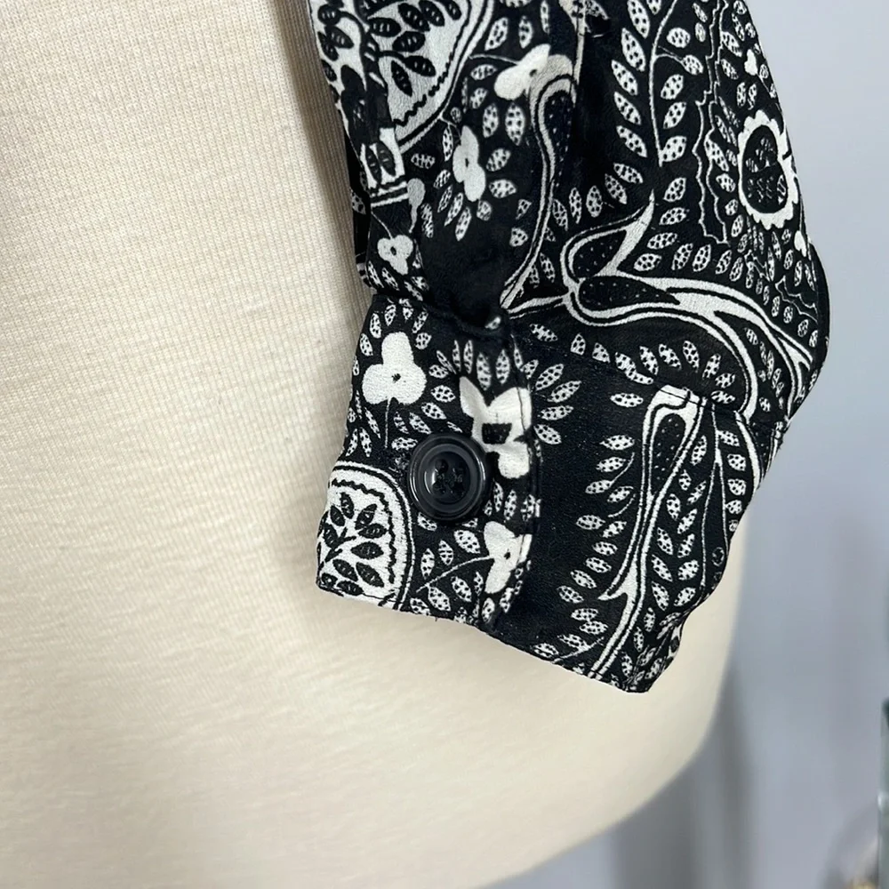 DIANE VON FURSTENBERG Vintage Shear Top Blouse - Picture 5 of 8